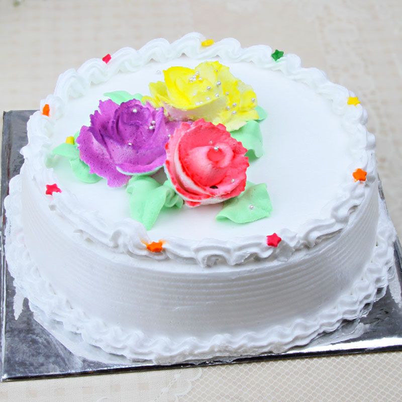 Half Kg Eggless Vanilla Cake Online