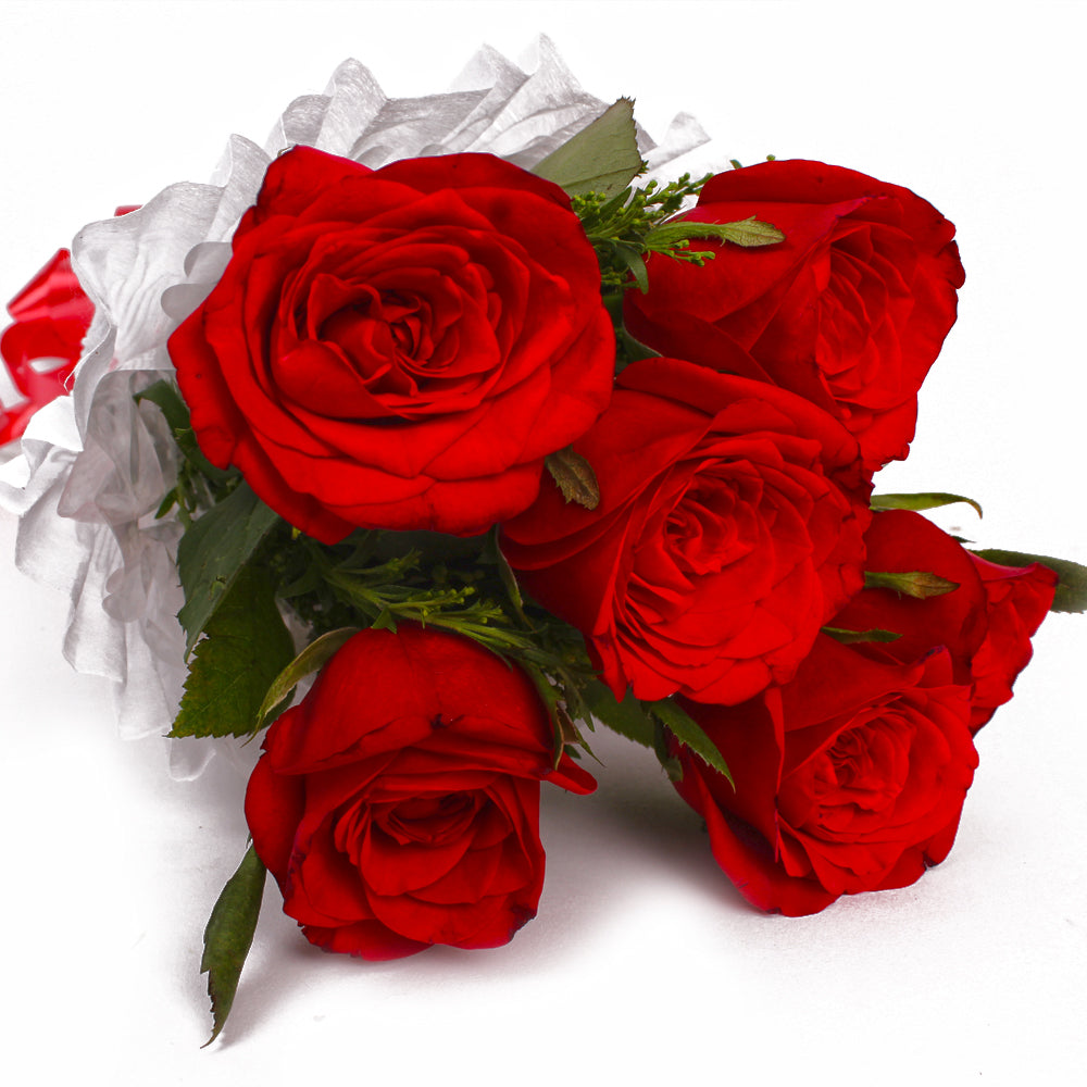Six Classic Red Rose in Bouquet