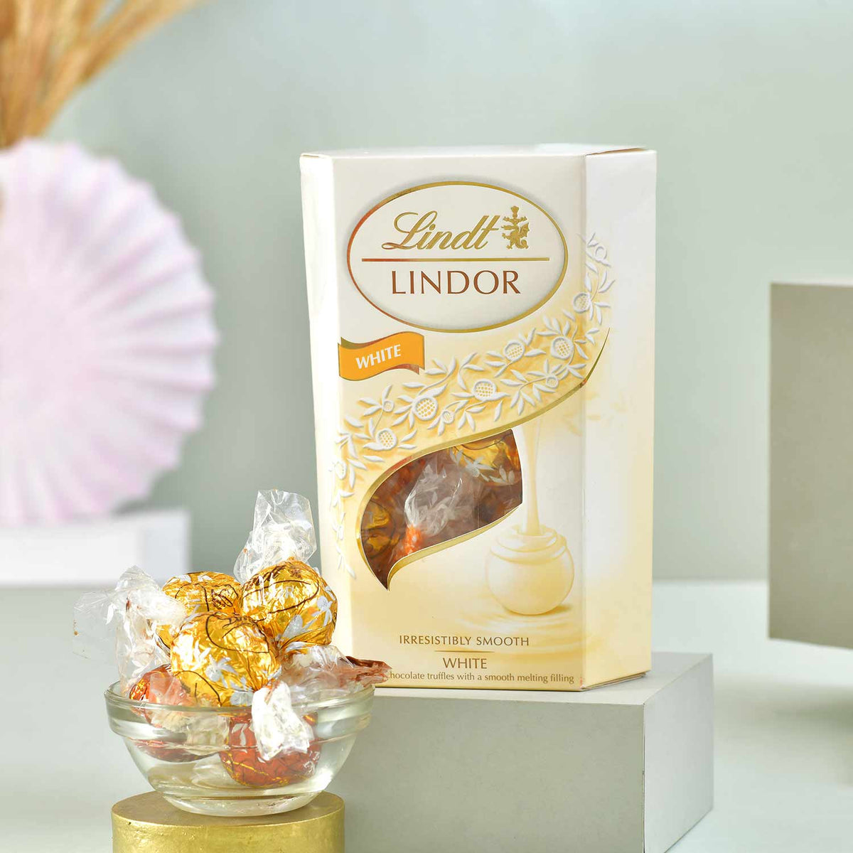 Lindt Diwali Luxury Chocolate Hamper