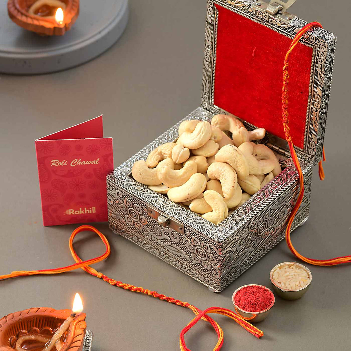 Cashew with Dhaga for Bhai Dooj Combo