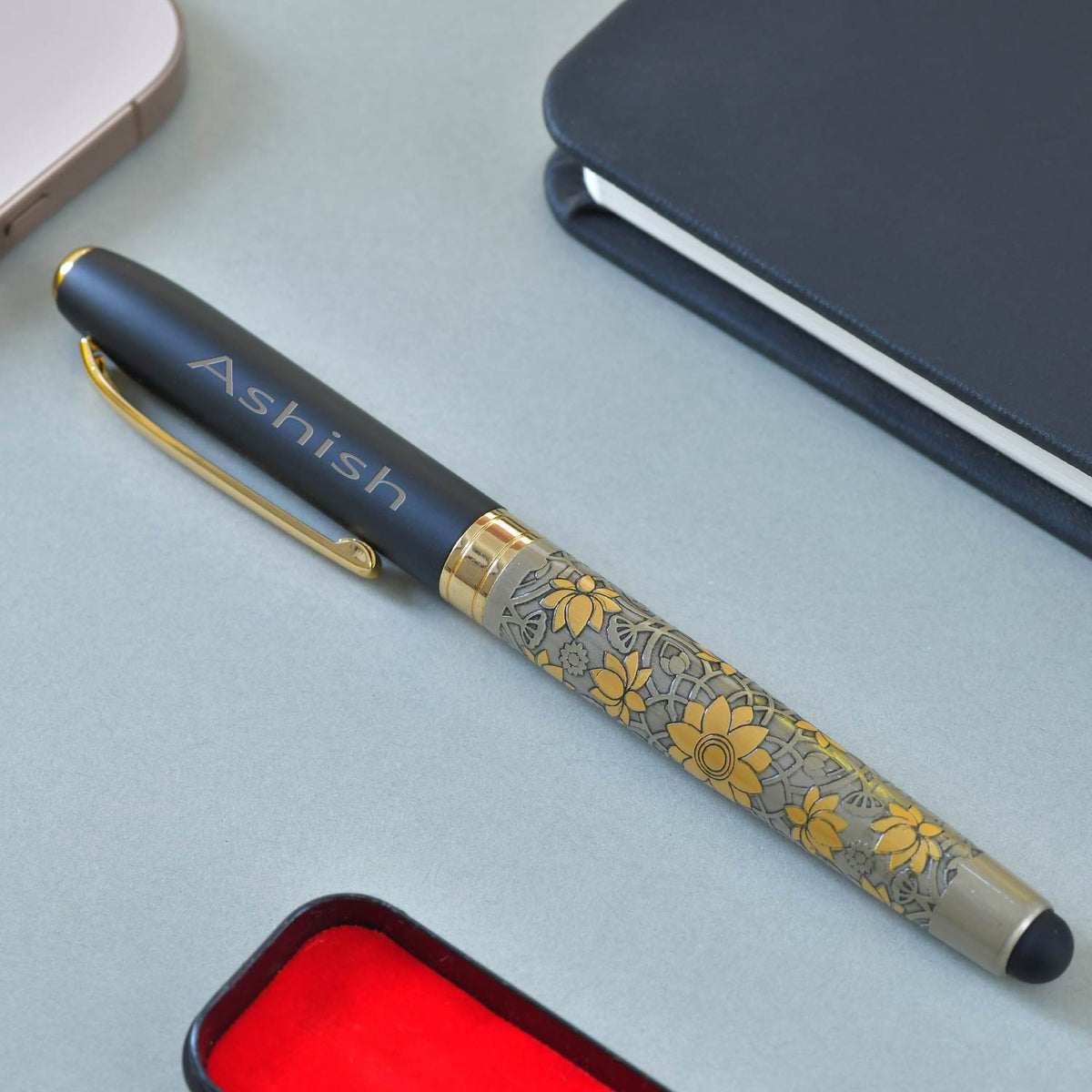 Elegant Floral Personalized Pen Gift